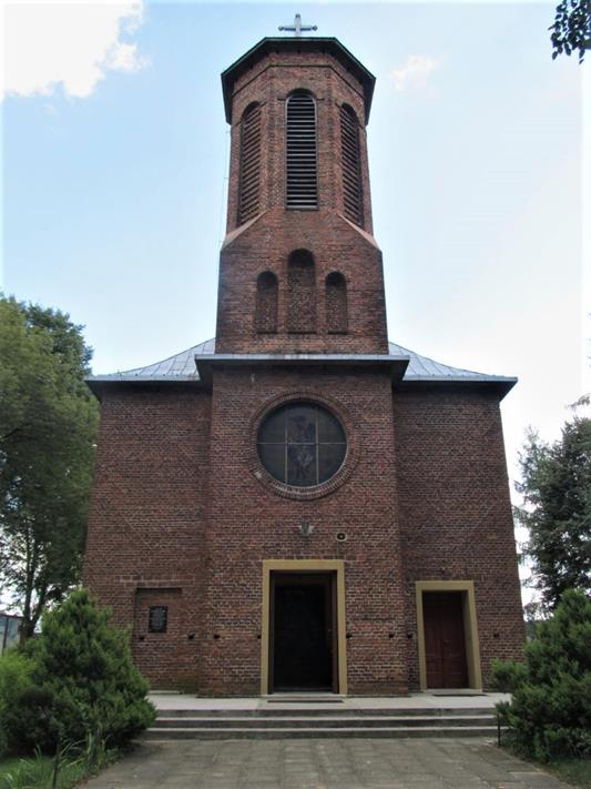 Kościół w Radziechowicach Drugich.jpg