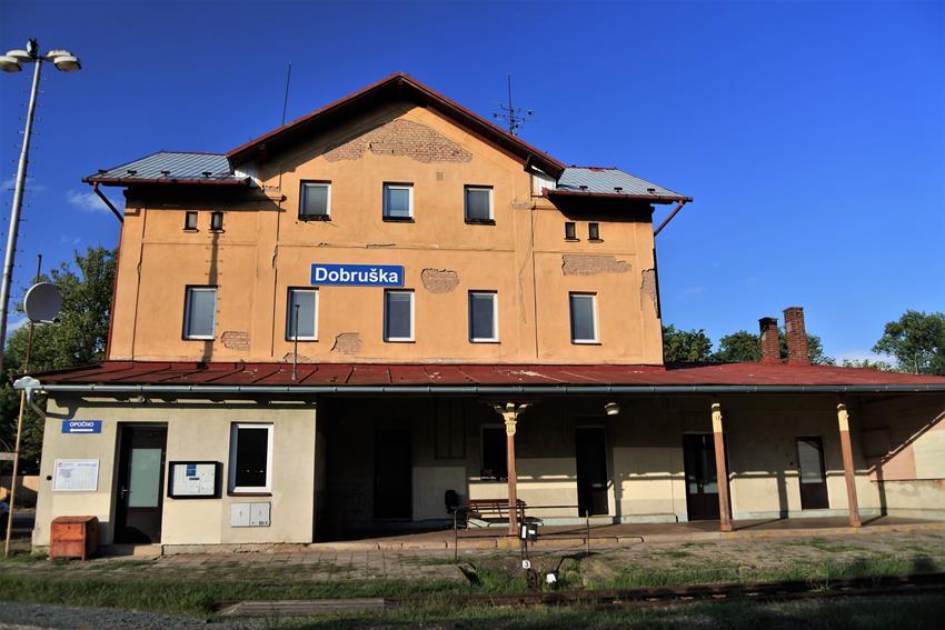 Stacja kolejowa (1).JPG