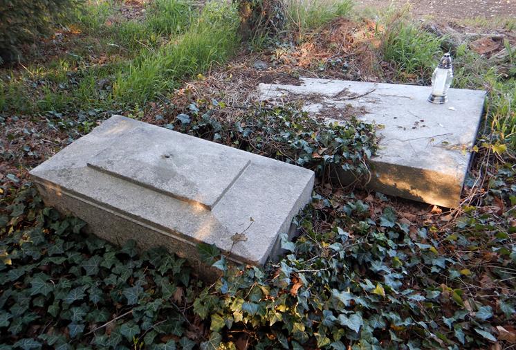 Siedlimowice - cmentarz ewangelicki (17).JPG