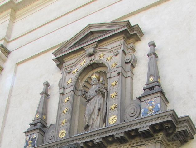 Praga - kościół Panny Marii Zwycięskiej - 1.JPG