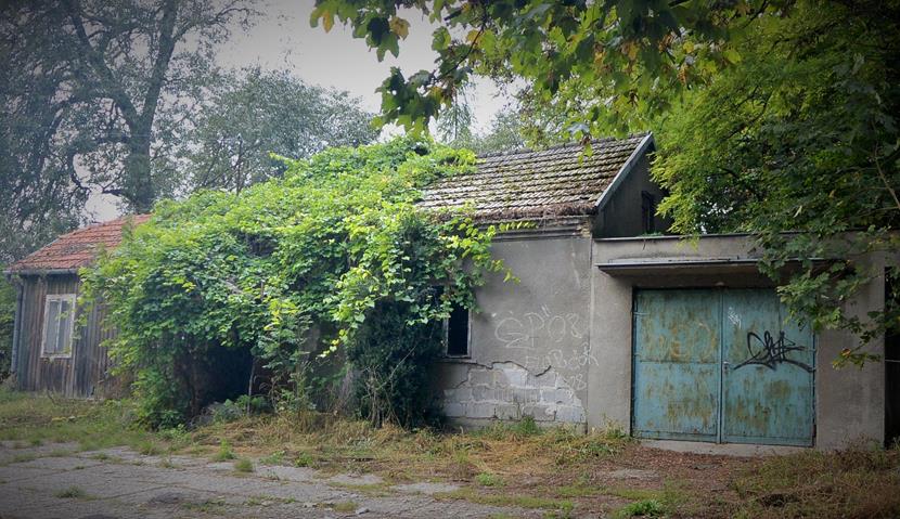 Młodziejowice - dom młynarza (1).JPG