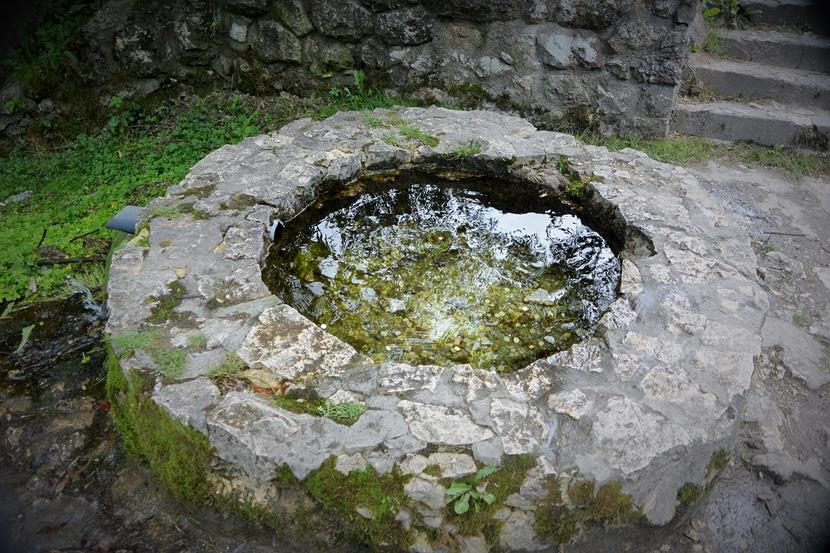 Ojców - źródło św. Jana, ujęcie wtórne (7).JPG