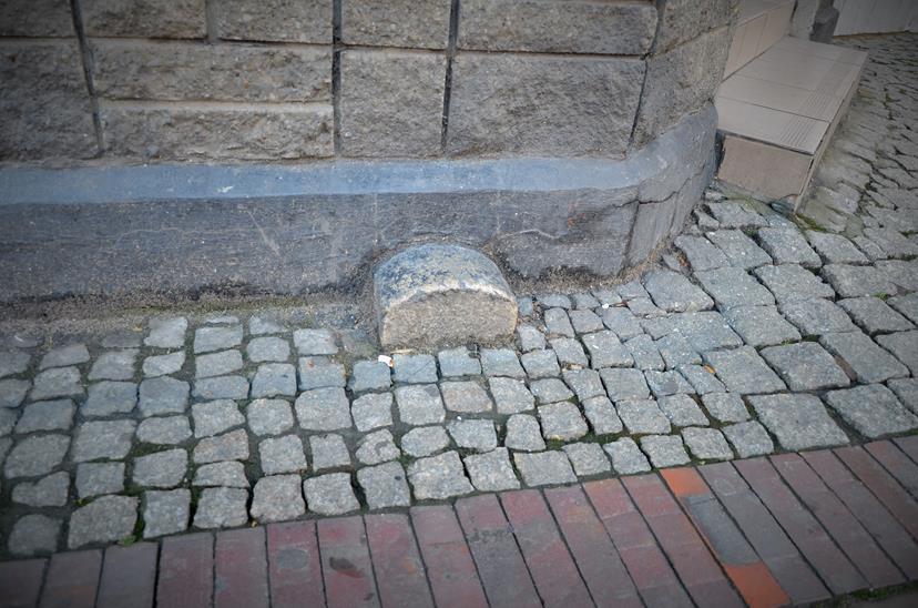 Świętochłowice, kamień drogowy (1).JPG