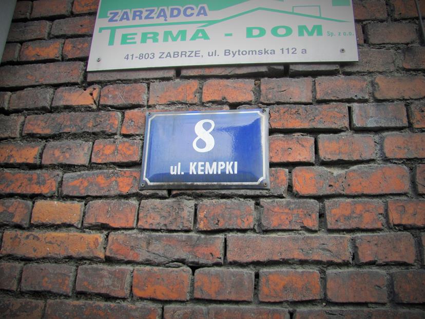 Ulica Pawła Kempki 8 (1).JPG