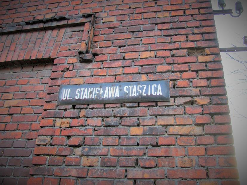 Ulica Stanisława Staszica 10 (3).JPG