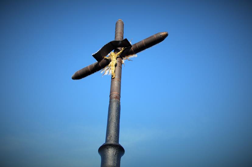 Skała - krzyż przy Rzeplińskiej Drodze (6).JPG