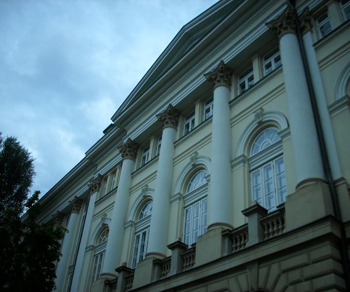 3. Warszawa - Collegium Novum.JPG
