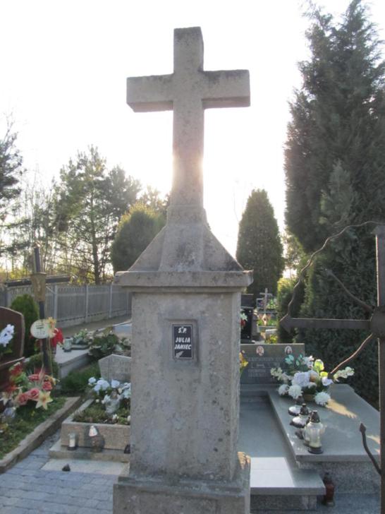Cmentarz mariawitów w Gniazdowie (4).jpg