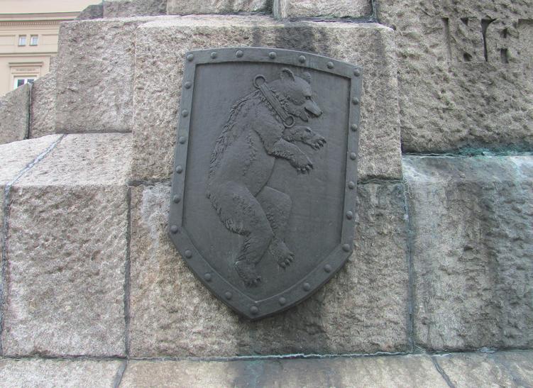 9. Pomnik Grunwaldzki.JPG
