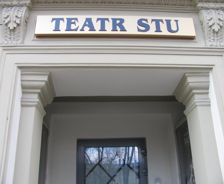 1. Teatr Stu.JPG