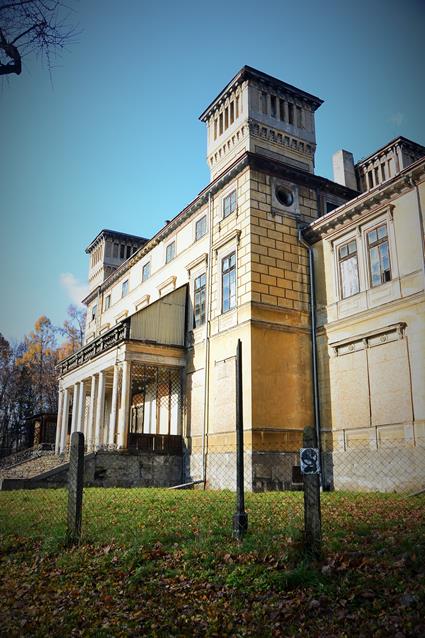 Krzeszowice - pałac (17).JPG