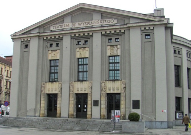 2. Katowice - Teatr Wyspiańskiego.JPG