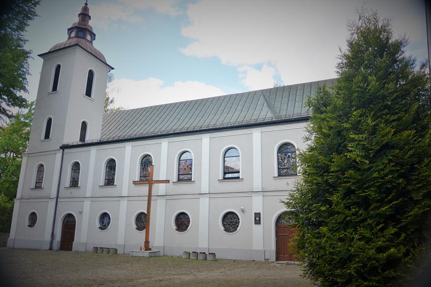 Bielsko - Biała, kościół Świętej Trójcy.JPG