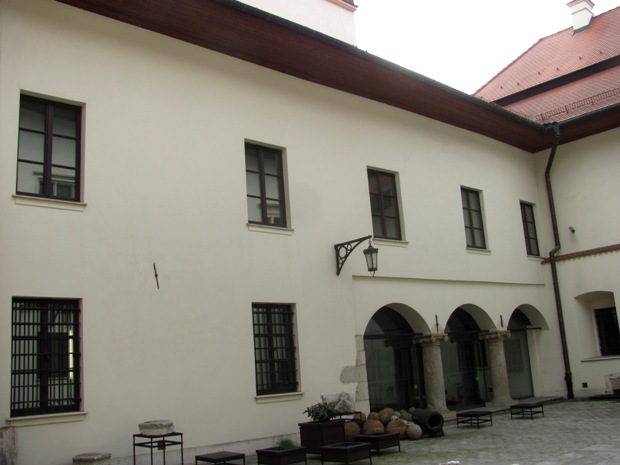 Pałac Biskupa Ciołka - fot 17.JPG