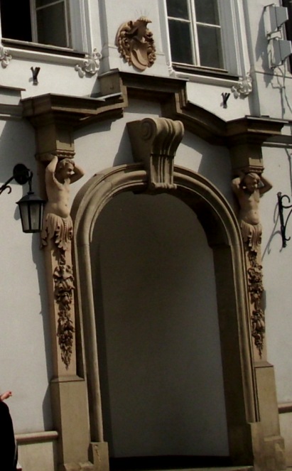 Pałac Stadnickich - fot 1.JPG