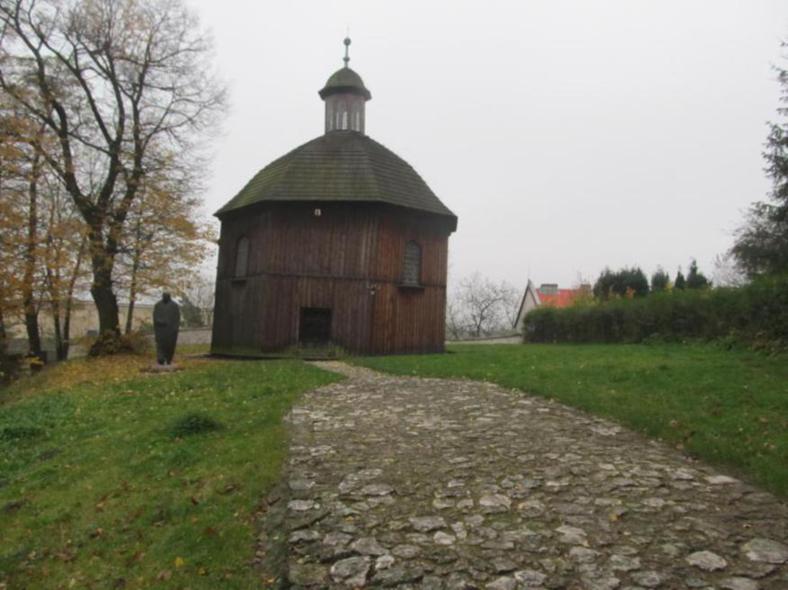 Kraków - teren cmentarza przy kościele św. Małgorzaty (3).jpg