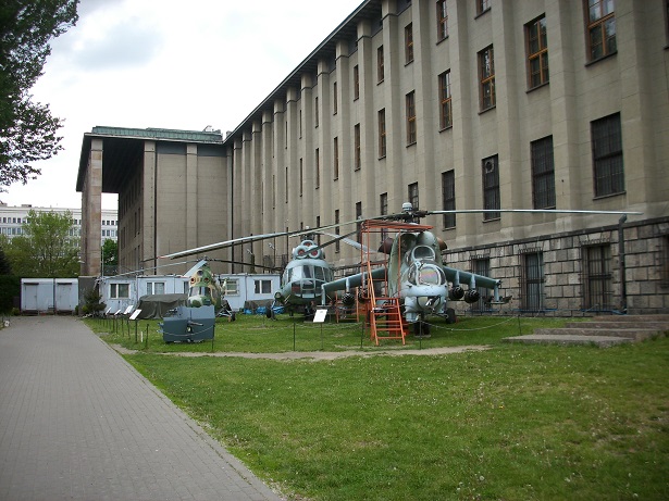 Muzeum Wojska Polskiego 10 (1).jpg