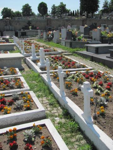 Groby żołnierskie (3).JPG