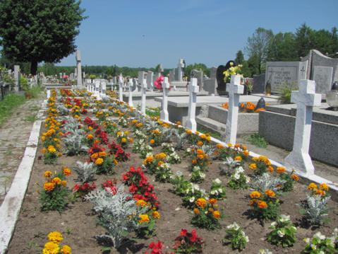 Groby żołnierskie (8).JPG