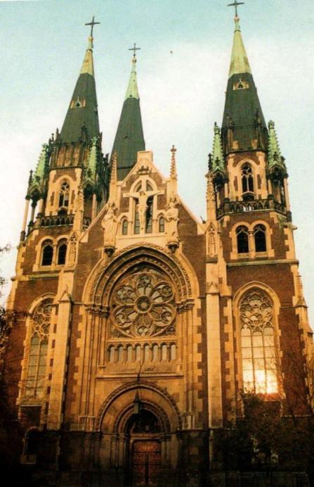 Lwów - kościół św. Elżbiety.jpg