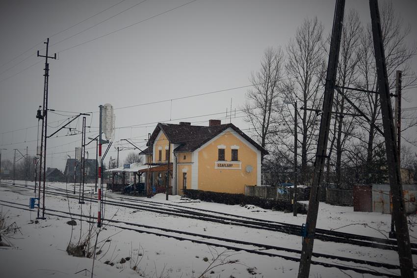 Dworzec w Szaflarach (1).JPG