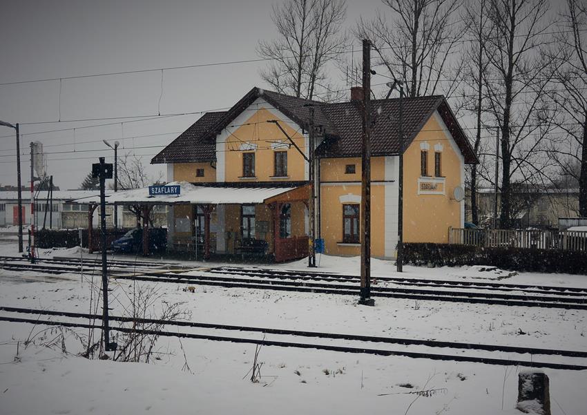 Dworzec w Szaflarach (2).JPG
