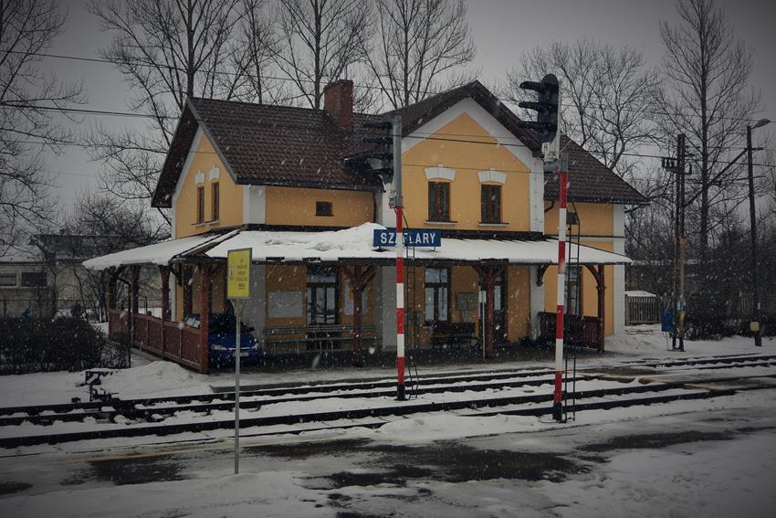 Dworzec w Szaflarach (4).JPG