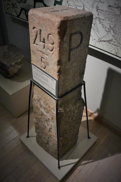 Kamień z gliwickiego muzeum (1).JPG
