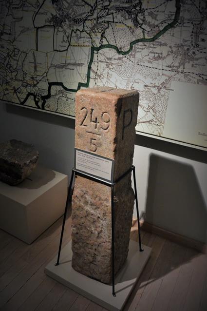 Kamień z gliwickiego muzeum (4).JPG