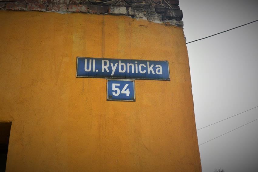 Orzesze, ulica Rybnicka 54 (1).JPG