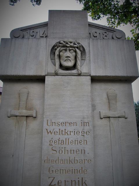 Pomnik w Żernikach (8).jpg
