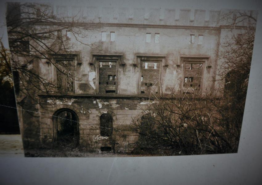Ruiny zachowane po roku 1945 (3).JPG