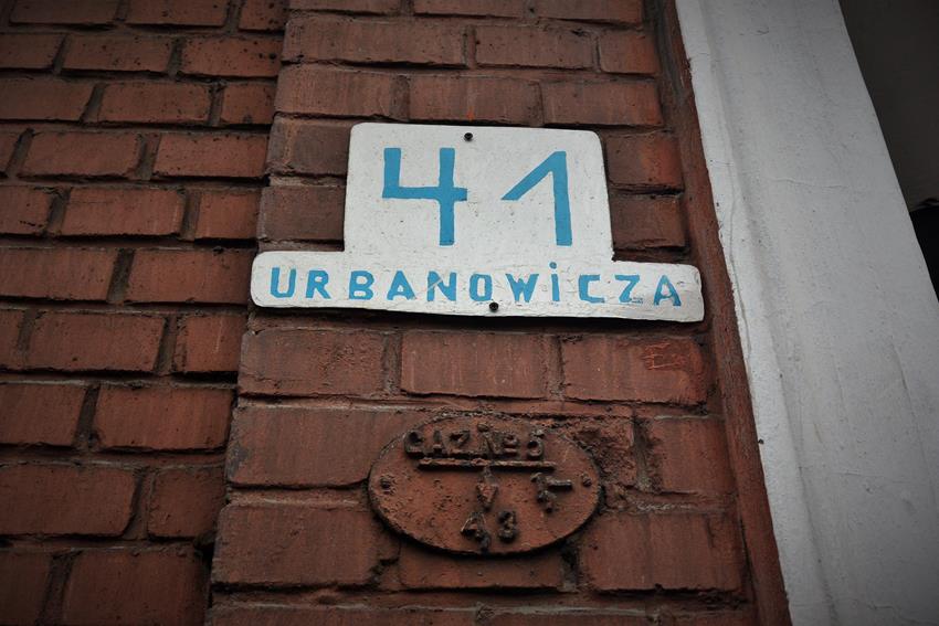 Ulica Ludwika Urbanowicza 41 (1).JPG