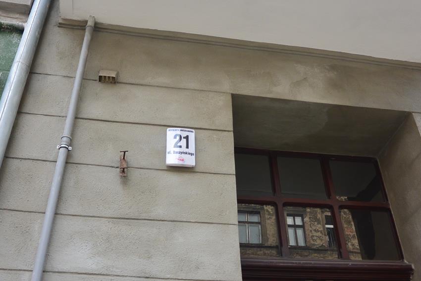 Ulica Ignacego Daszyńskiego 21 (1).JPG