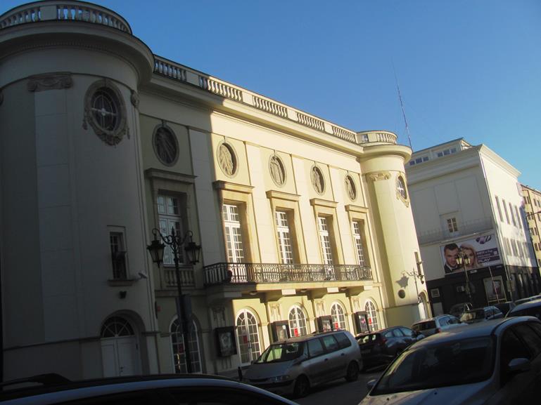 5. Teatr Polski.JPG