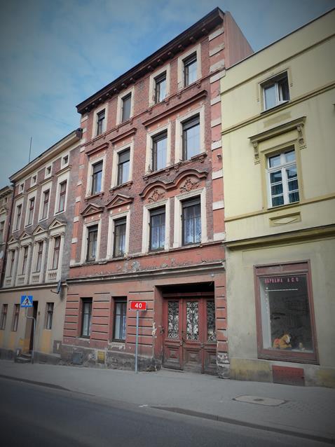 Ulica Piastowska 14 (1).JPG