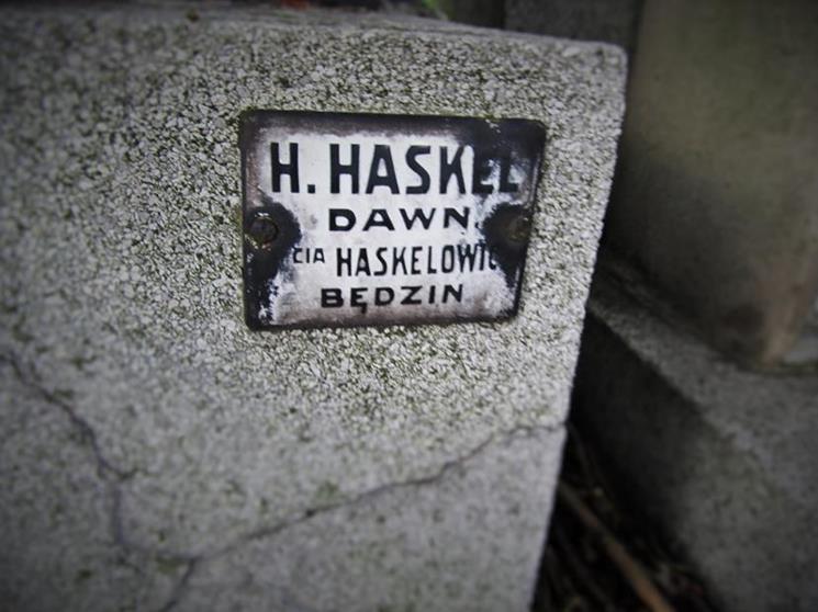 Z cmentarza żydowskiego w Czeladzi.jpg