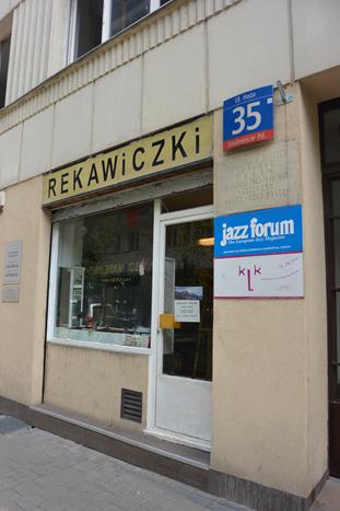 Warszawa, ulica Hoża 35 (1).JPG