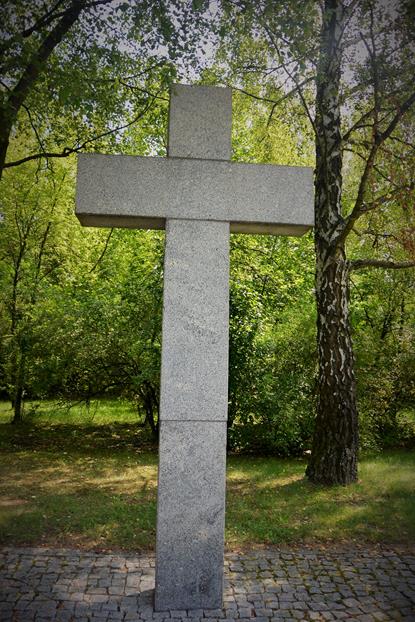 Cmentarz żołnierzy niemieckich (5).JPG