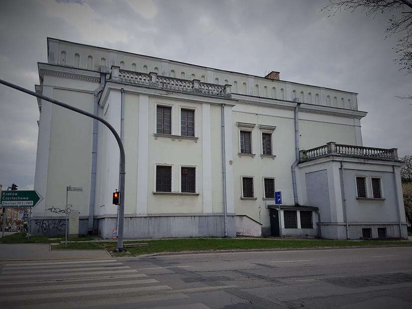 Synagoga w Kielcach (7).jpg