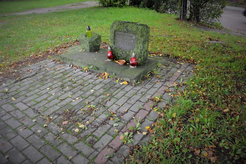 Cmentarz w Przeworsku (3).JPG