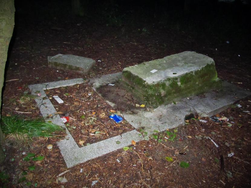 Włoszczowa - cmentarz żydowski (3).jpg