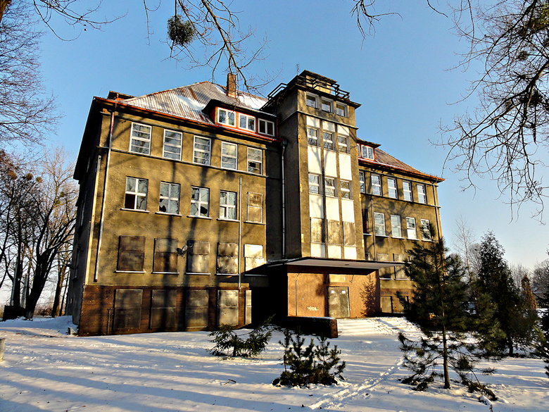 Bytom-Miechowice, szkola (3).jpg