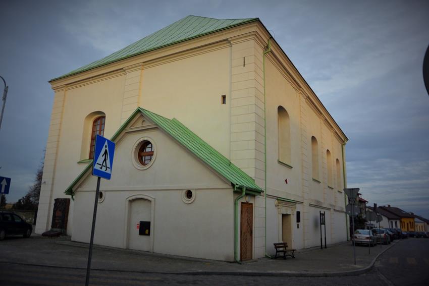 Synagoga w Chmielniku (10).JPG