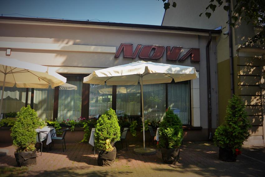 Chrzanów - restauracja Nova (1).JPG