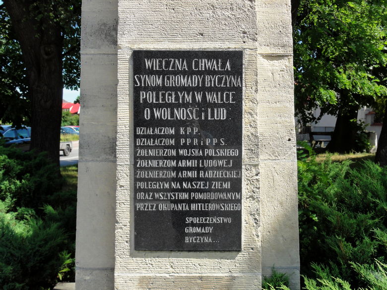Jaworzno-Byczyna, pomnik (5).jpg