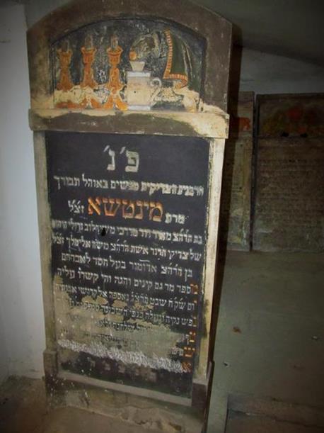 Ohel (13).jpg