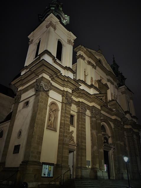 Kościół pw. Świętej Anny (10).jpg