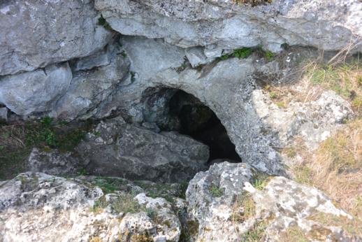 Cabanowa - wejście do jaskini.jpg