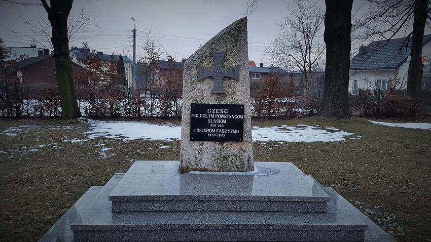 Pomnik na Kosztowach (2).jpg
